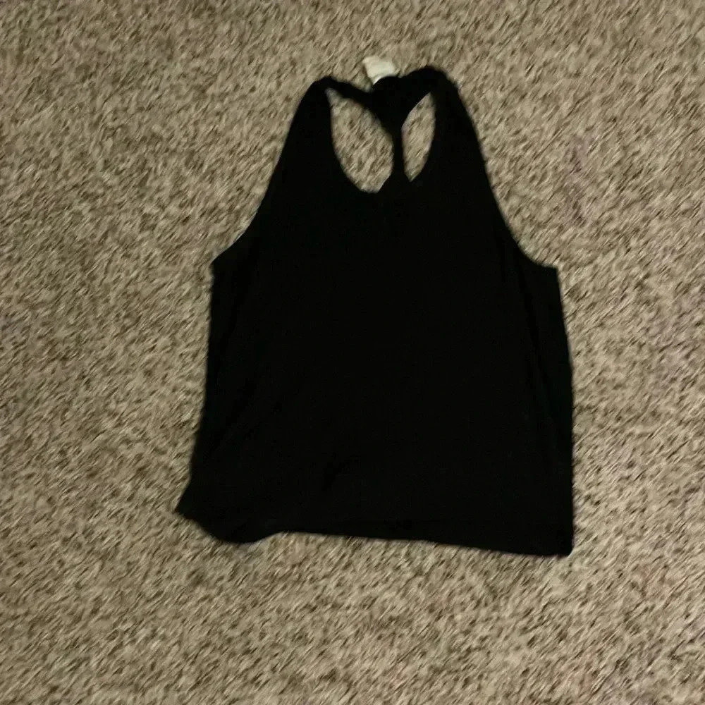Pink tank top size small